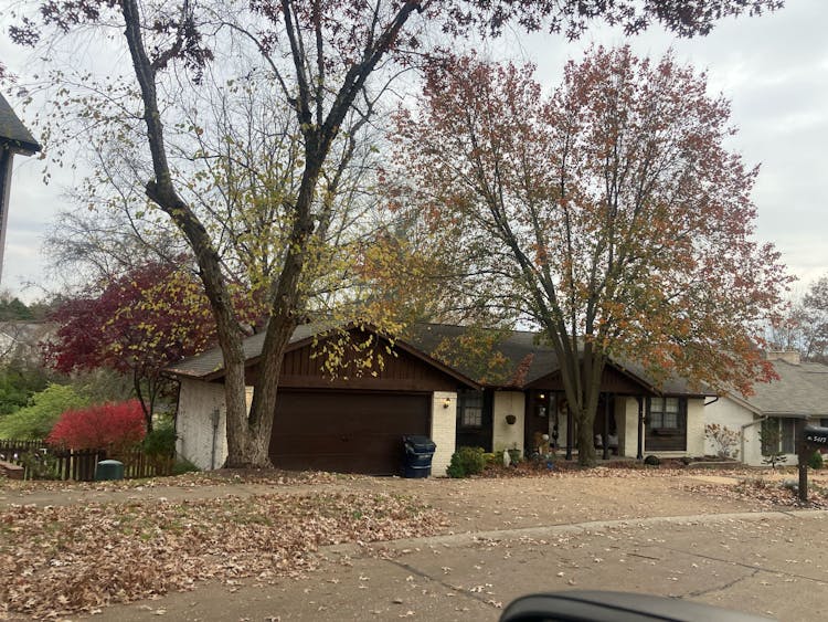 5415 Oakvilla Manor Dr. Saint Louis, MO 63129, St. Louis County