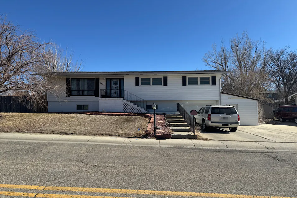 201 S Forest Dr Casper, WY 82609, Natrona County
