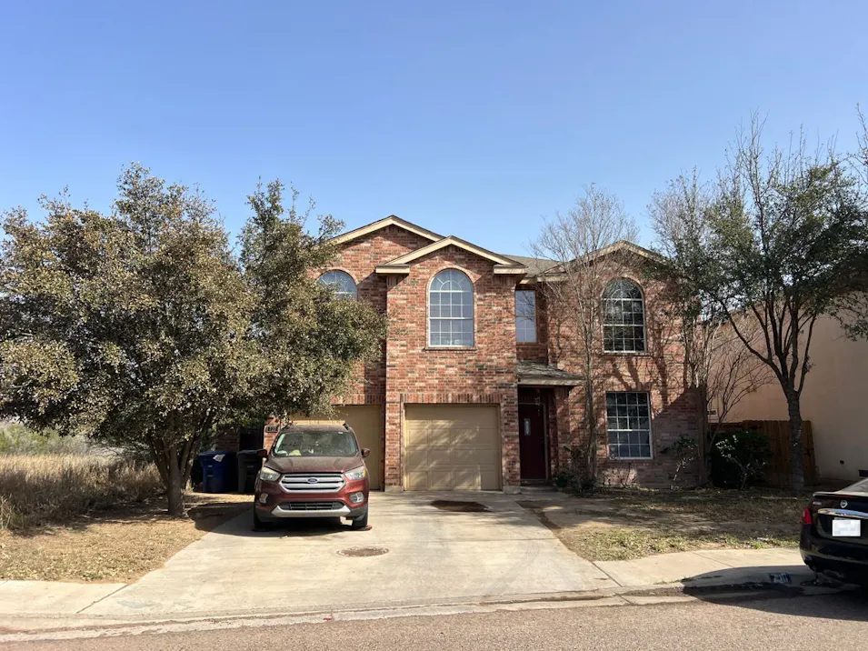 720 Starling Creek Loop Laredo, TX 78045, Webb County