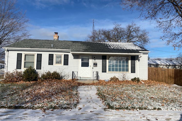 4318 Kinzie Ave Racine, WI 53405, Racine County