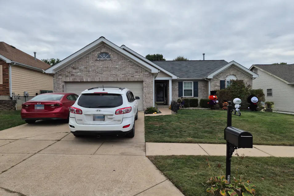 5628 Briarwood Estates Dr Saint Louis, MO 63129, St. Louis County