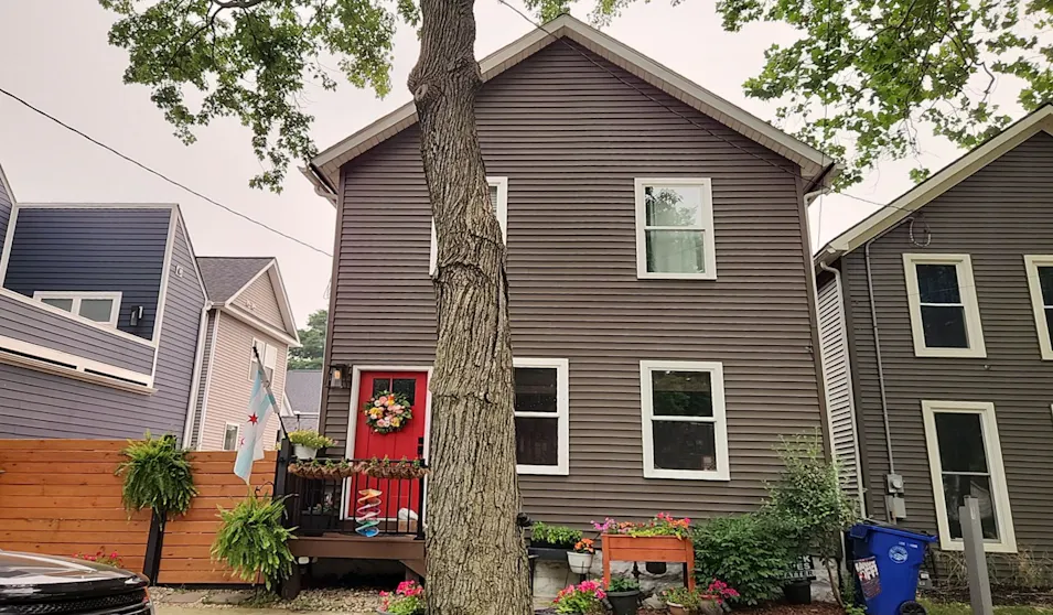 2305 W 40th St Cleveland, OH 44113, Cuyahoga County