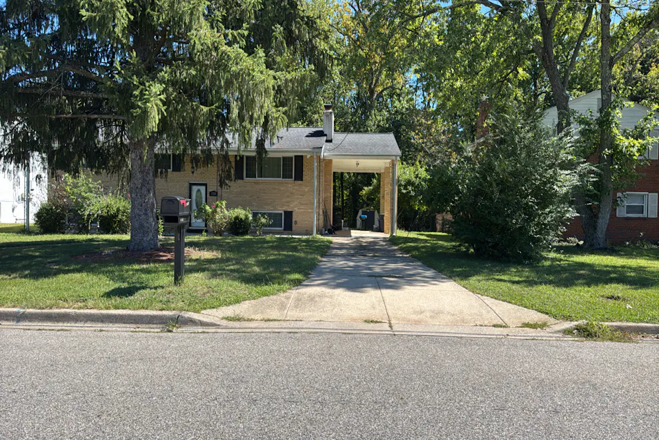 5701 Chesterfield Drive Temple Hills, MD 20748, Prince George's County