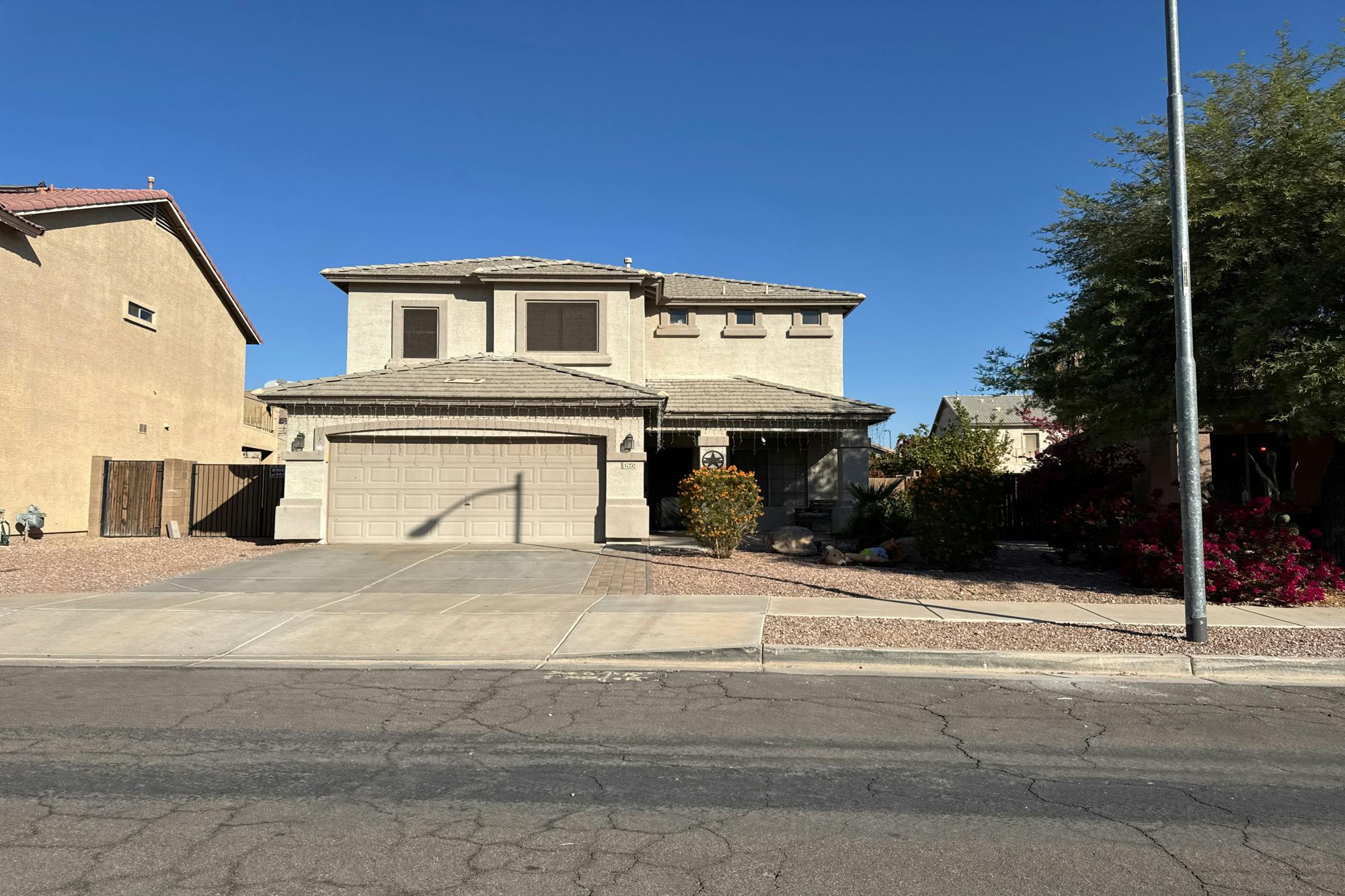 Meghan Dr, Goodyear, AZ 85338 #1