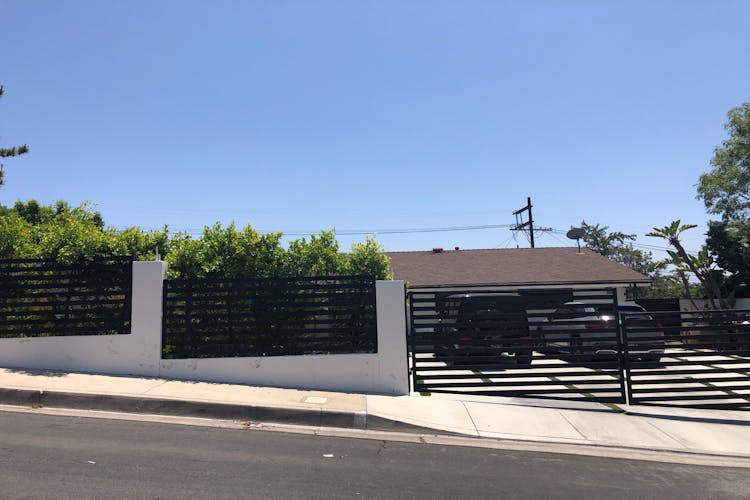 16322 Marilyn Dr Granada Hills, CA 91344-3039, Los Angeles County