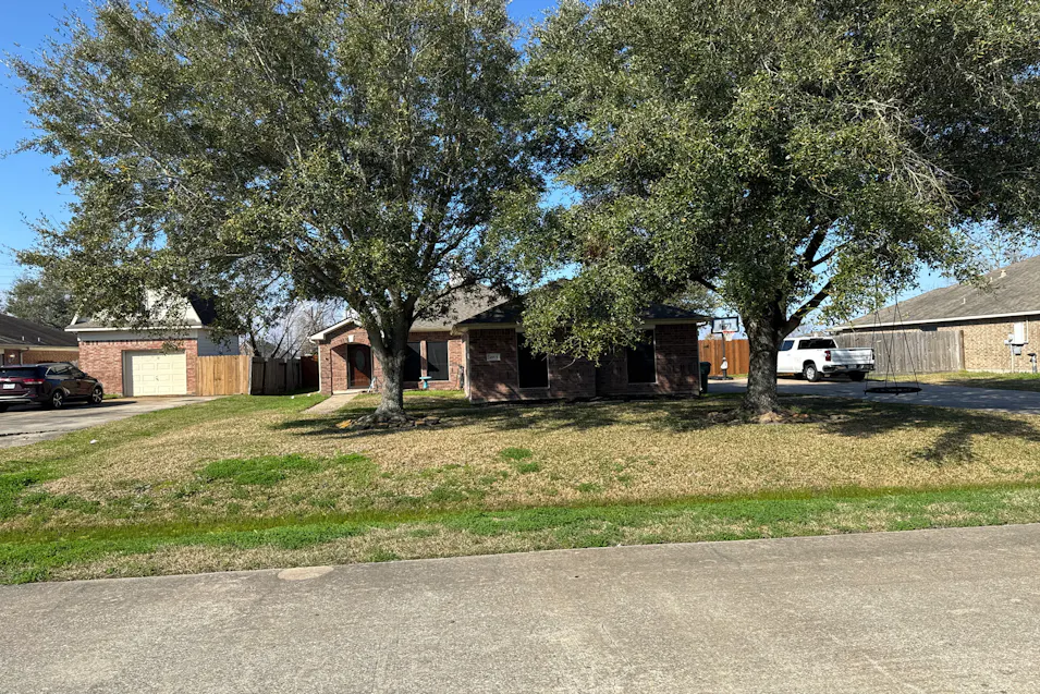 4915 Cotton Creek Dr Baytown, TX 77523, Chambers County