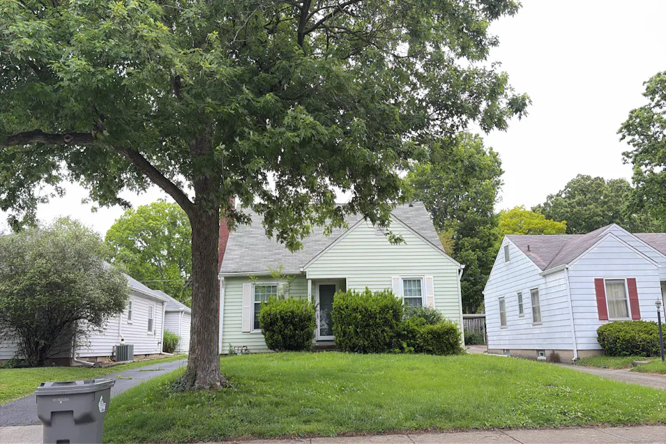 2506 McLeay Dr Indianapolis, IN 46220, Marion County