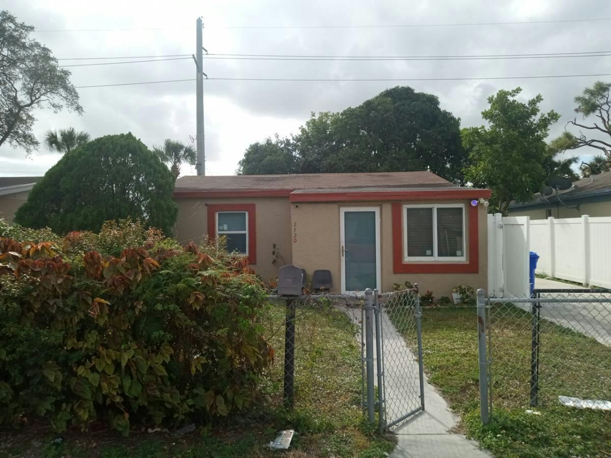 9th Pl, Fort Lauderdale, FL 33311