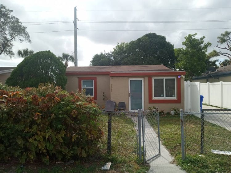 2720 NW 9th Place Fort Lauderdale, FL 33311, Broward County