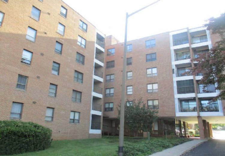 6317 PARK HEIGHTS AVE Apt T2 Baltimore, MD 21215, Baltimore City County
