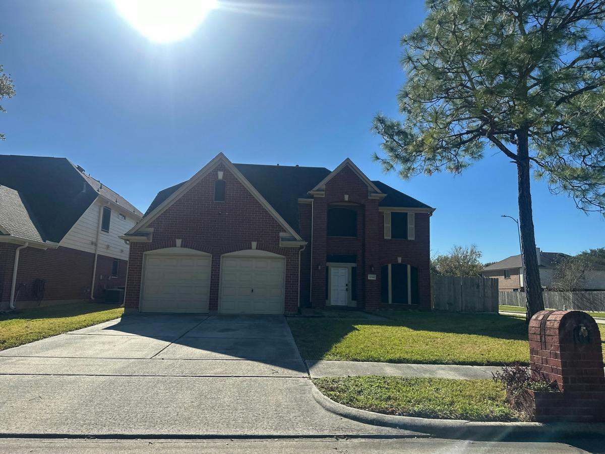 Spruce Dr, LA Porte, TX 77571