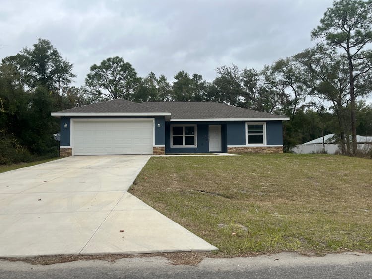 227 Fisher Run Ocklawaha, FL 32179, Marion County