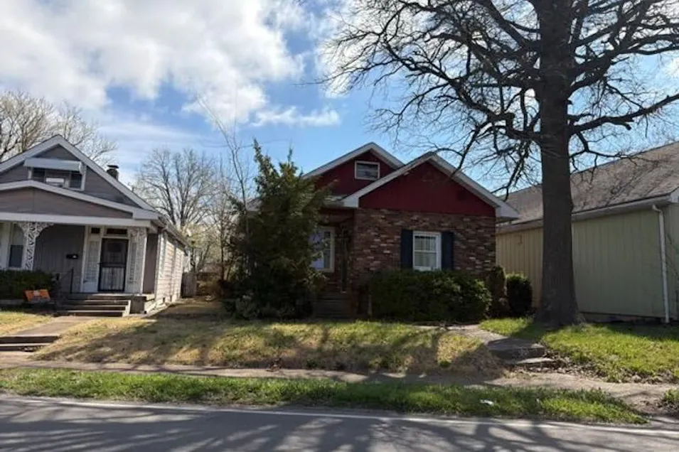 1917 Stringtown Road Evansville, IN 47711, Vanderburgh County