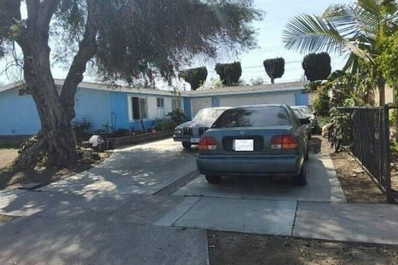 Park Dr, Santa Ana, CA 92707