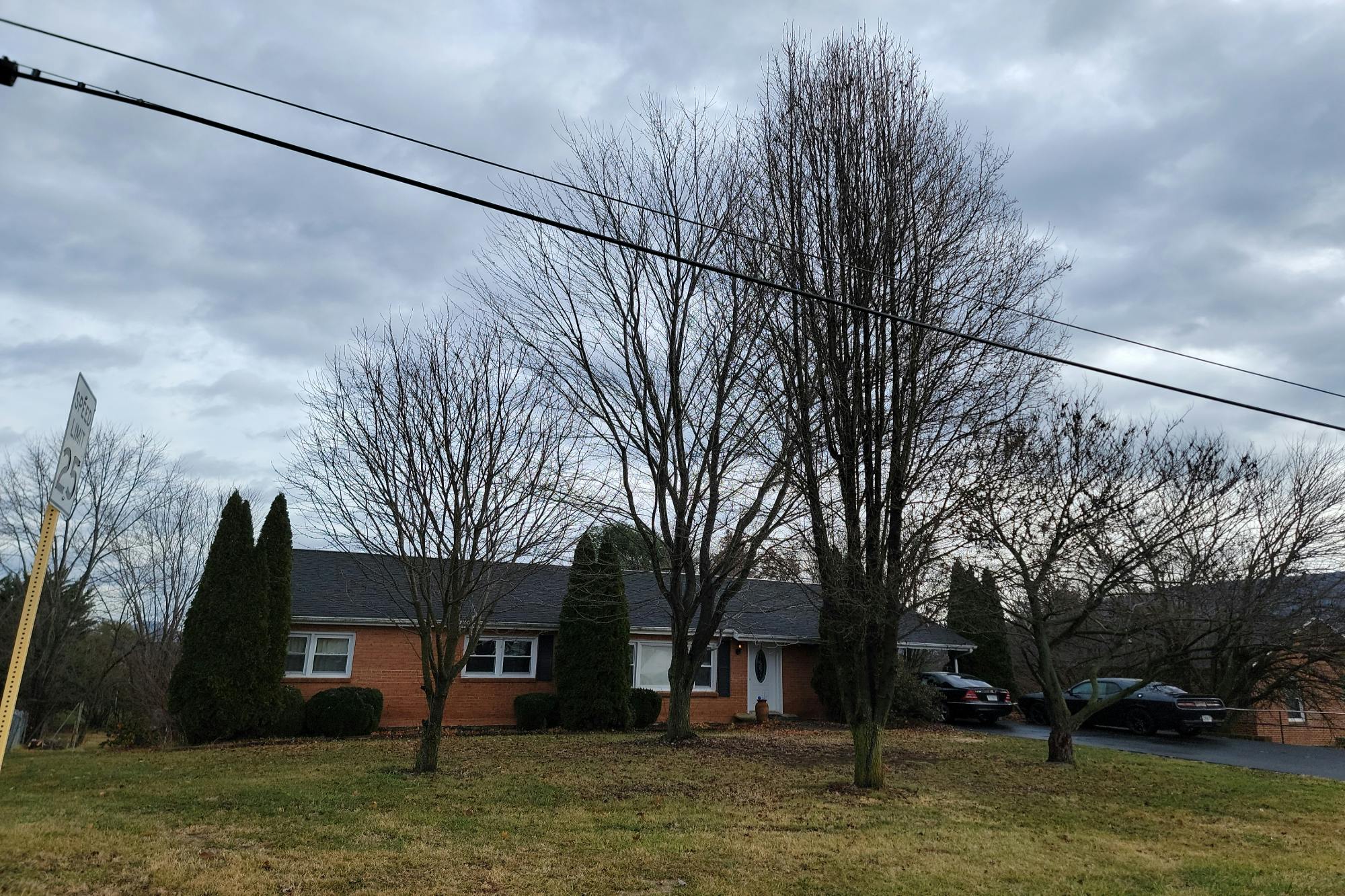 Clicks Ln, New Market, VA 22844