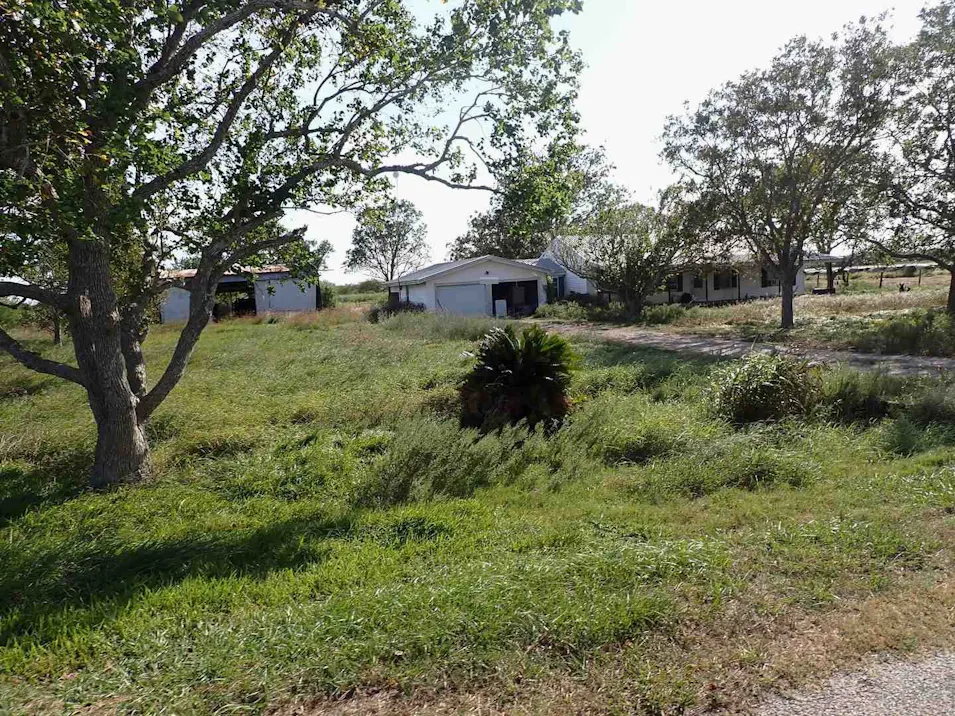 549 County Rd 460 Francitas, TX 77961, Jackson County
