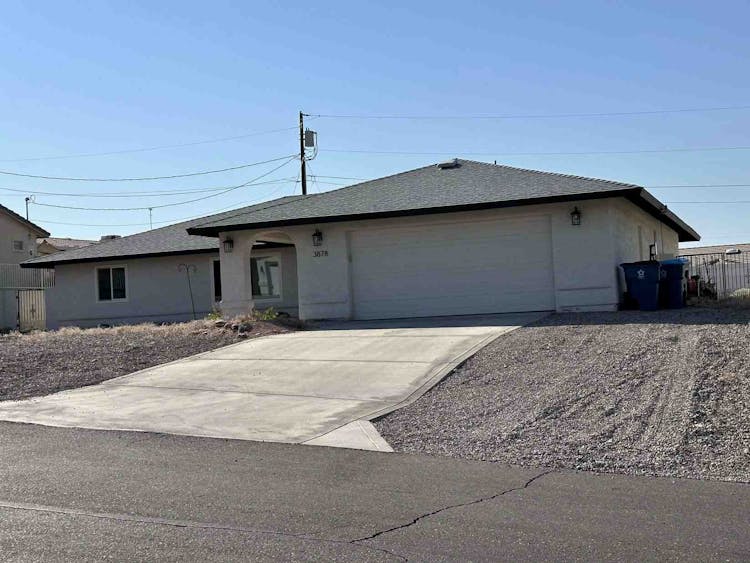 3878 Bear Dr Lake Havasu City, AZ 86406, Mohave County