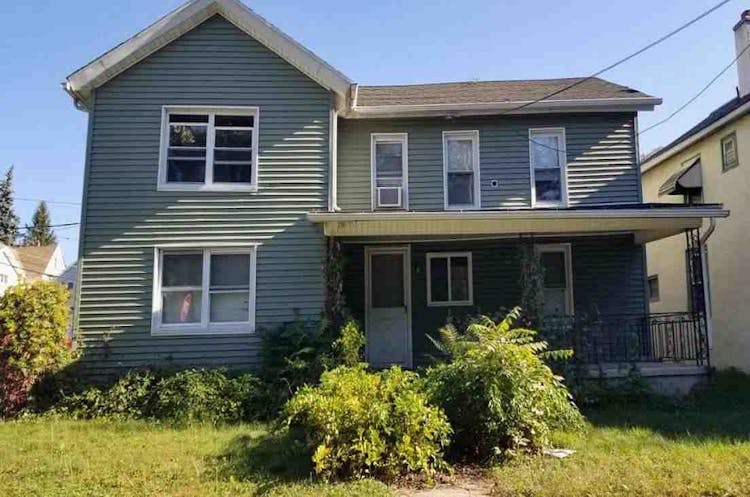 701 Mill St Dunmore, PA 18512, Lackawanna County