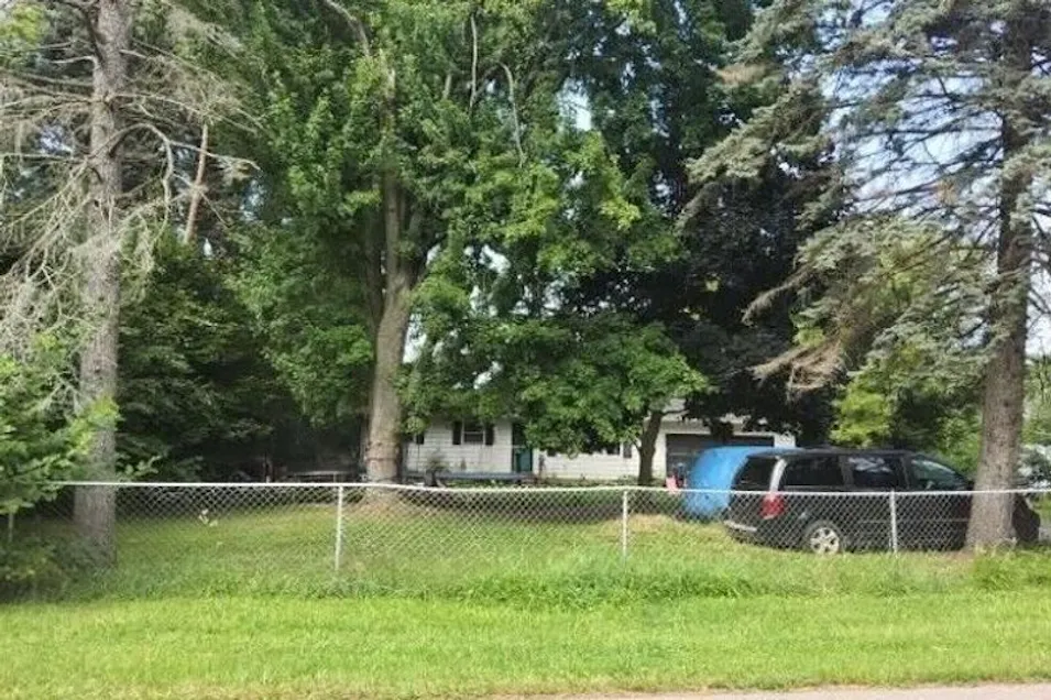 15131 Ackerson Dr Battle Creek, MI 49014, Calhoun County