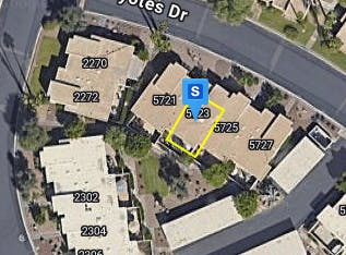 Los Coyotes Dr, Palm Springs, CA 92264