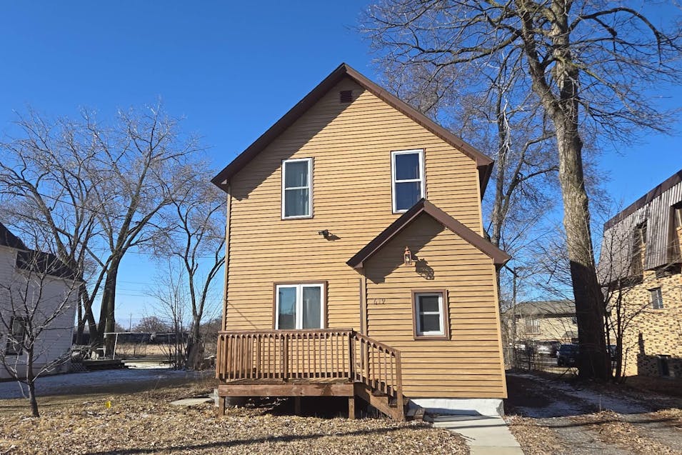 619 12th Ave N St Cloud, MN 56303, Stearns County