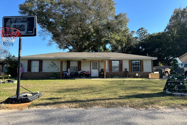 6640 Dallas Avenue Pensacola, FL 32526, Escambia County