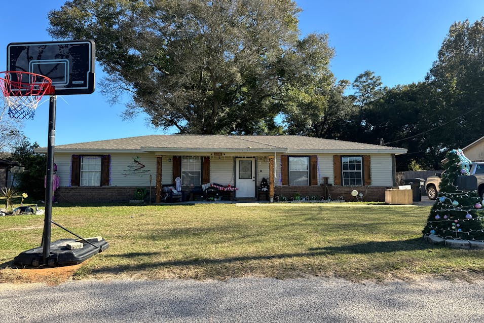 6640 Dallas Avenue Pensacola, FL 32526, Escambia County