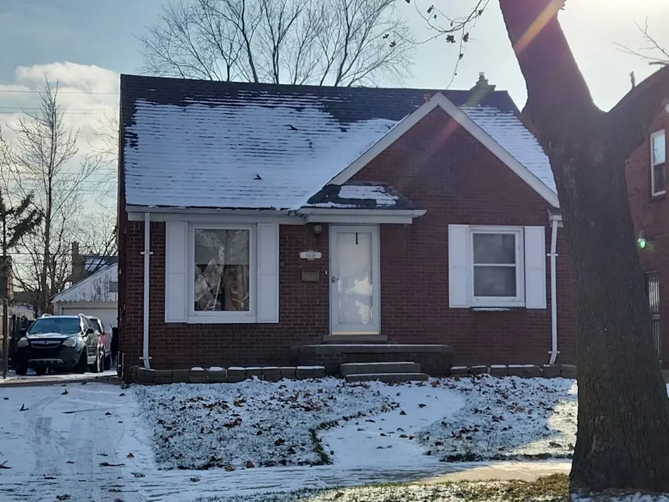 16646 Collingham Dr Detroit, MI 48205-1510, Wayne County