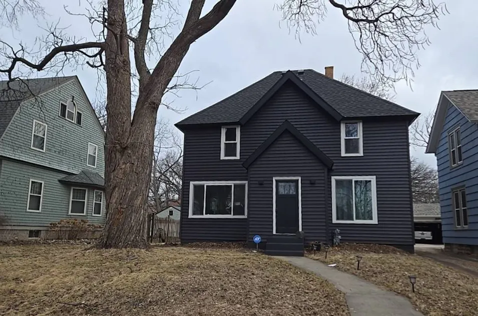 1723 Hewitt Ave Saint Paul, MN 55104, Ramsey County