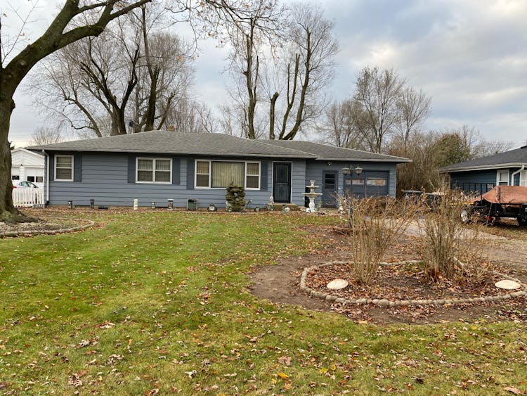 734 Clemens Avenue Saint Joseph, MI 49085, Berrien County