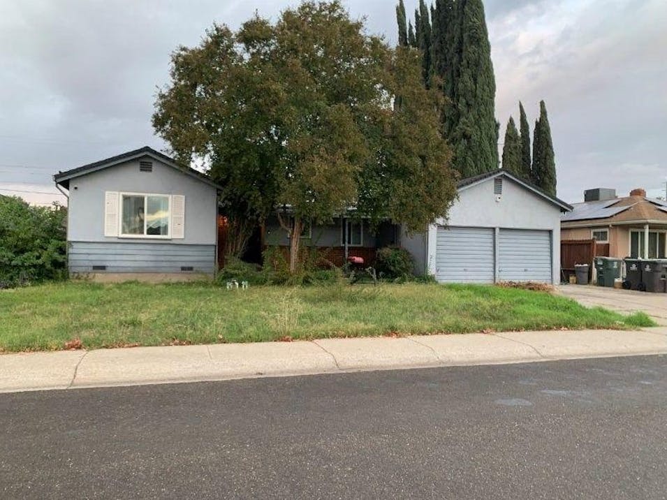 2667 De Ovan Ave Stockton, CA 95204, San Joaquin County