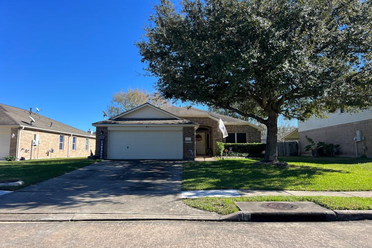 206 Village Crest Drive Richmond, TX 77469, Fort Bend County