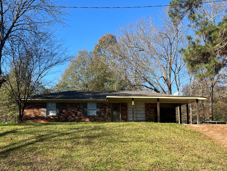 4 Alexander Road Natchez, MS 39120, Adams County