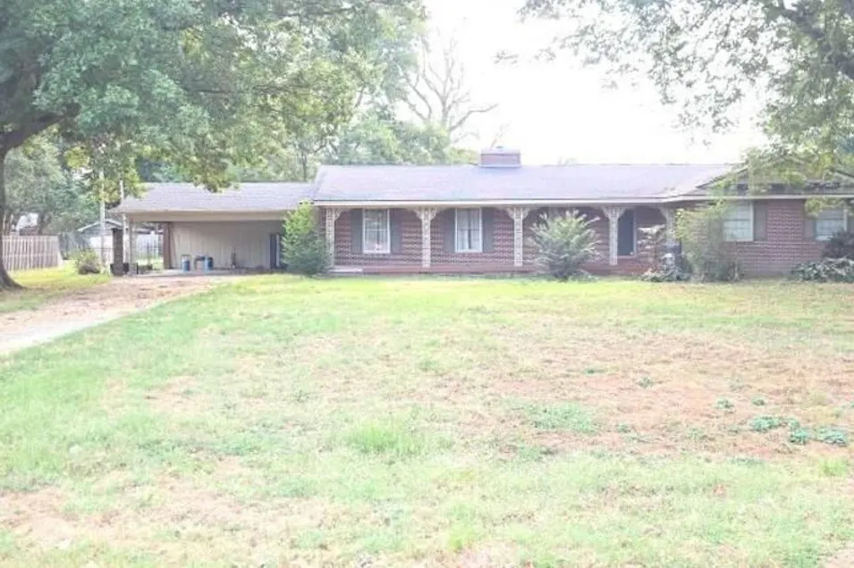 123 East Dr. Osceola, AR 72370, Mississippi County