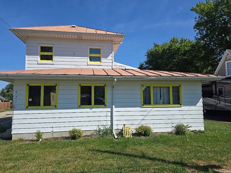 527 W St Carey, OH 43316, Wyandot County