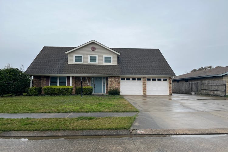 3146 Fellswood Ln Port Neches, TX 77651, Jefferson County