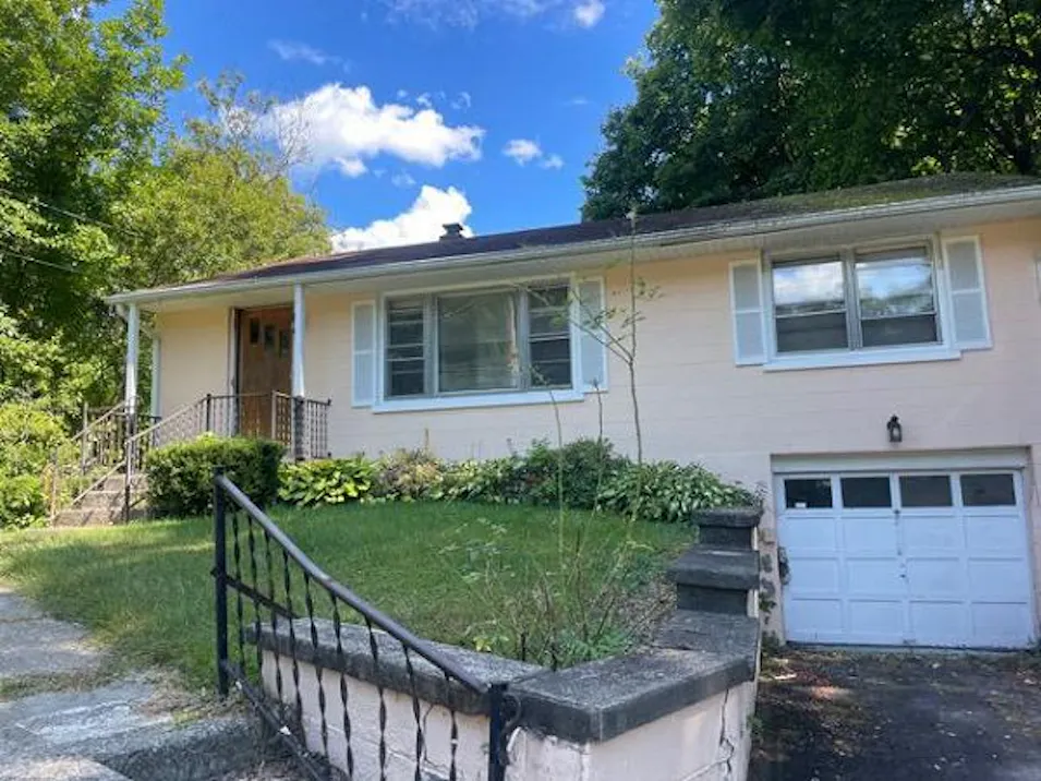 15 McKinley Ln Poughkeepsie, NY 12601, Dutchess County