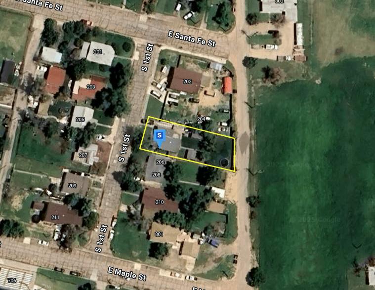 1st St, Garden City, KS 67846