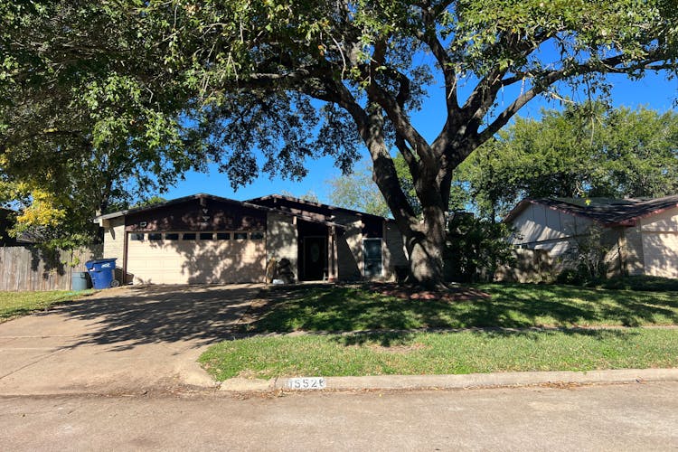 15526 Camino Del Sol Dr Houston, TX 77083, Fort Bend County