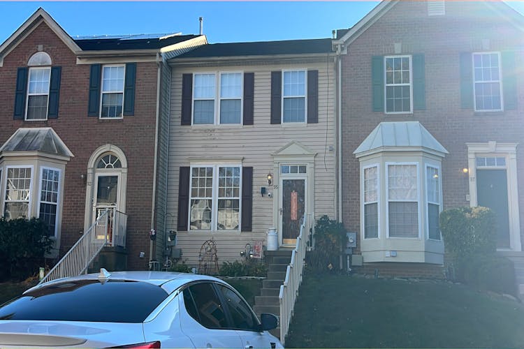 95 Colts Neck Drive Sicklerville, NJ 08081, Camden County