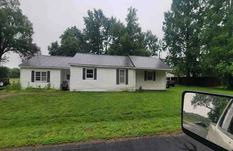 213 Moore St Hughesville, MO 65334, Pettis County