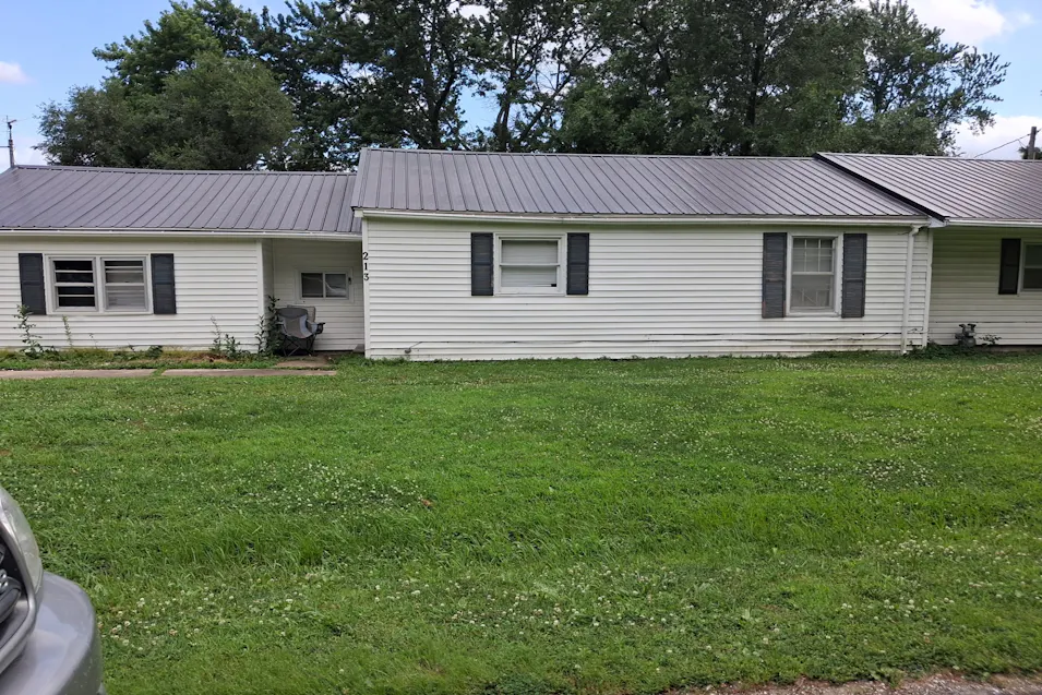 213 Moore St Hughesville, MO 65334, Pettis County