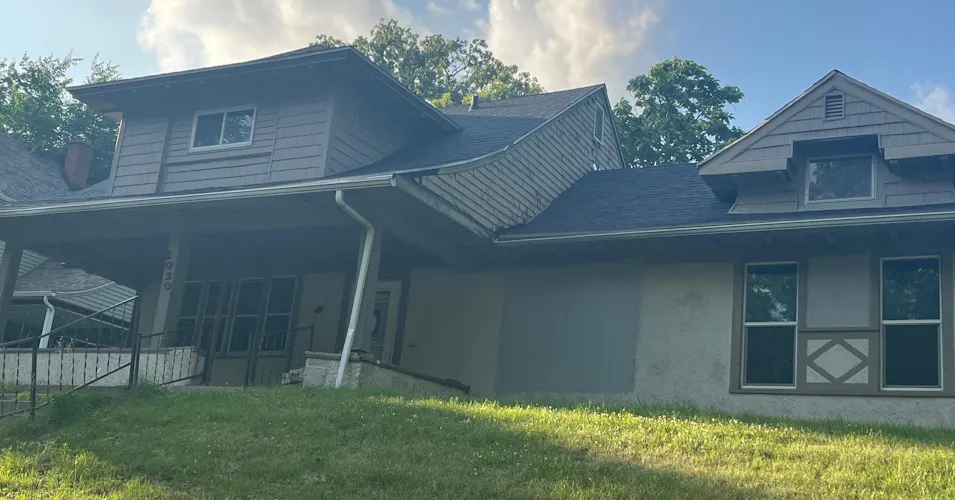 1020 E 15th St Davenport, IA 52803, Scott County