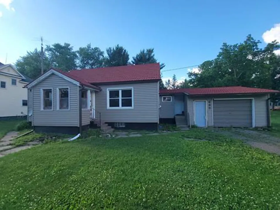 495 Main St Boyceville, WI 54725, Dunn County