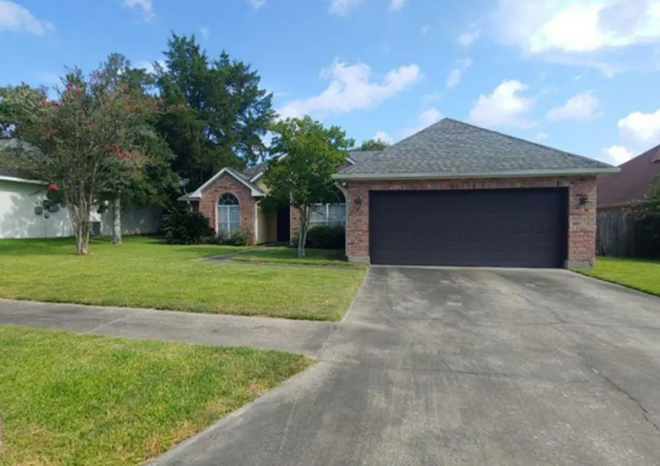 106 Rue Colombe Carencro, LA 70520, Lafayette County