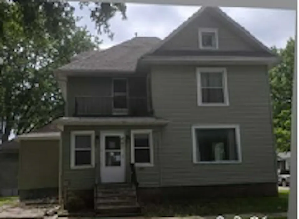811 N 3rd St Red Oak, IA 51566, Montgomery County