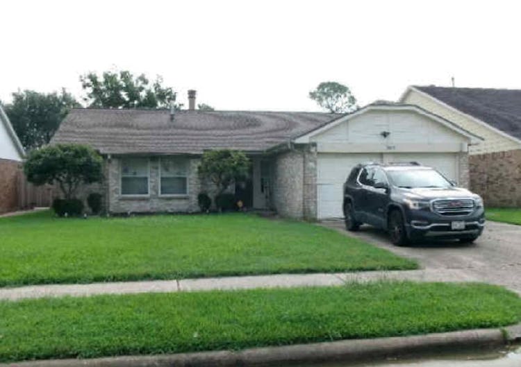 3813 Teakwood Dr La Porte, TX 77571, Harris County