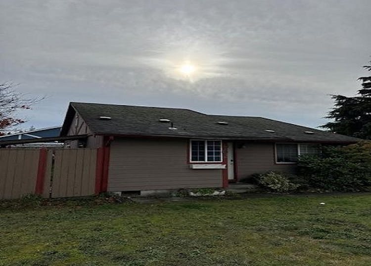 702 Salzburg Lane SE Olympia, WA 98513, Thurston County