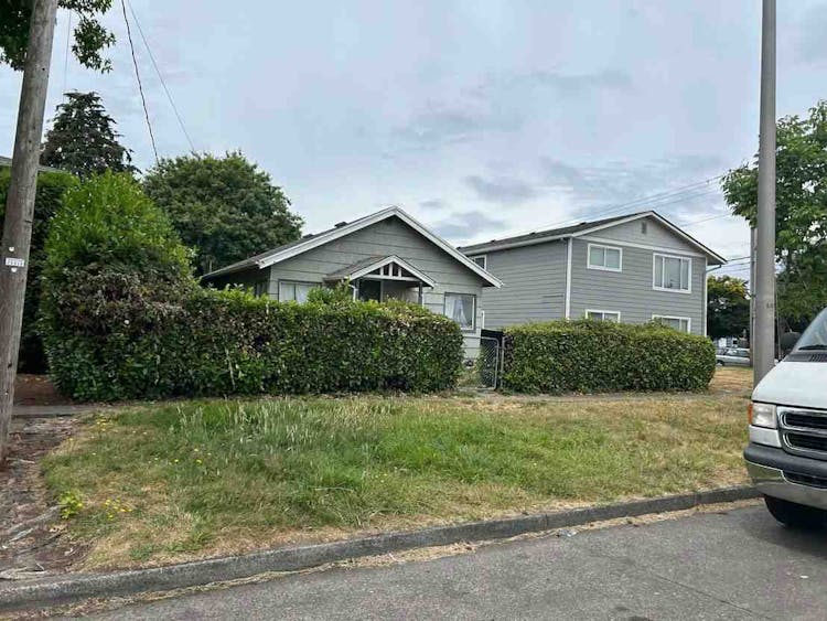 1065 7th Ave Longview, WA 98632, Cowlitz County