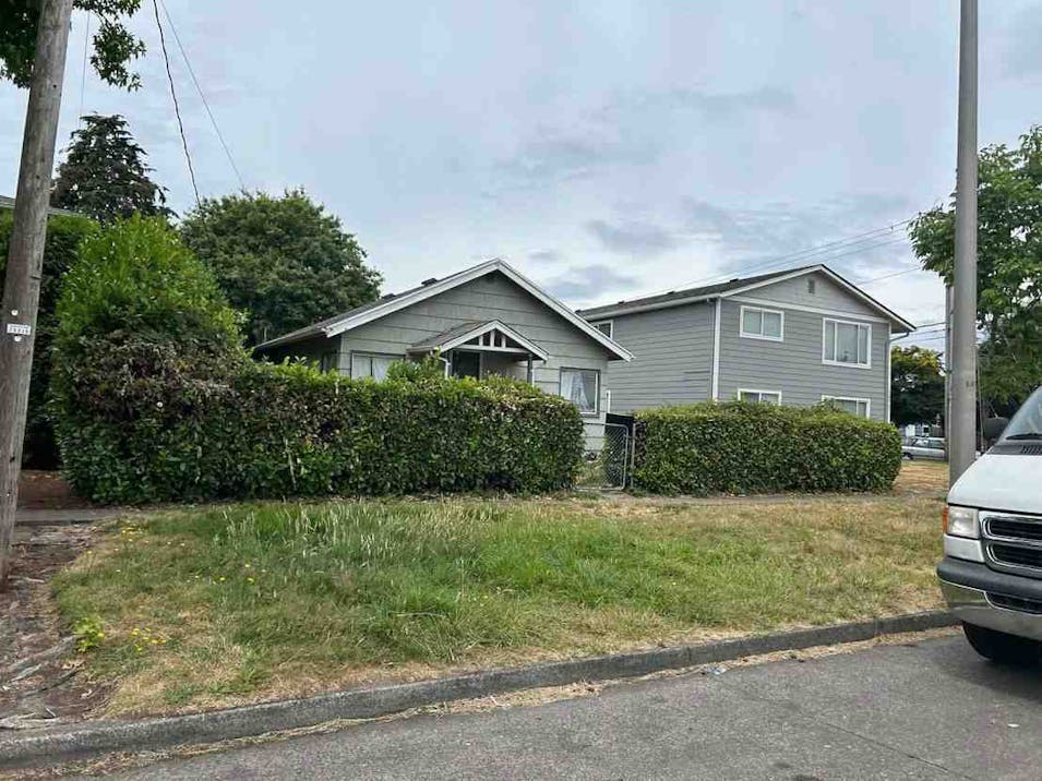 1065 7th Ave Longview, WA 98632, Cowlitz County